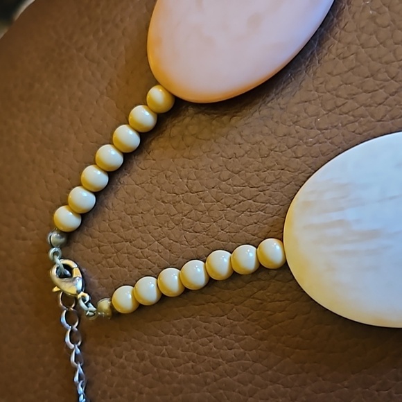 VTG 1980s Colorful Rainbow Oval Acrylic Fiesta Beaded Statement Necklace - Picture 7 of 7